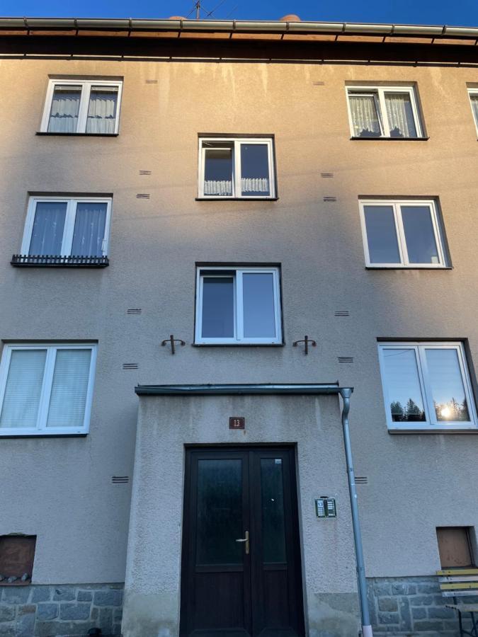 Maly Na Sumave Apartment *